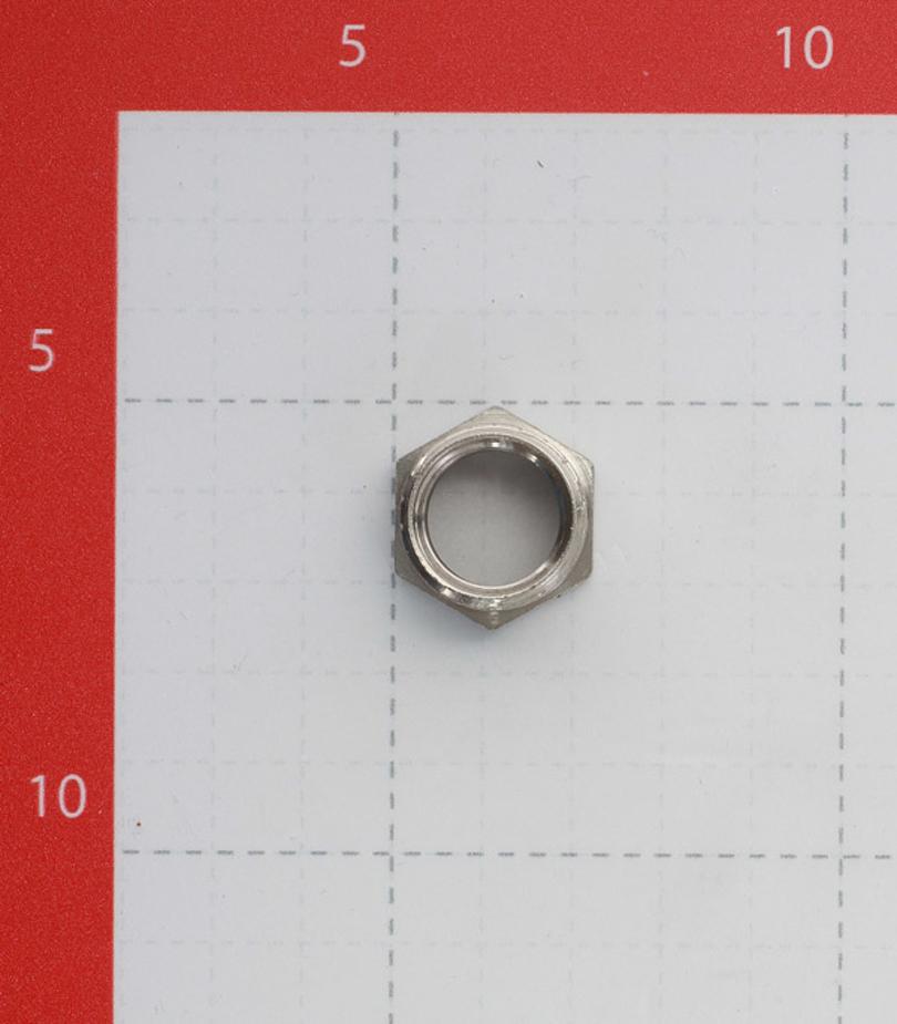 Футорка VALTEC (VTr.581.N.0403) 1/2 НР(ш) х 3/8 ВР(г) латунная Футорка VALTEC (VTr.581.N.0403) 1/2 НР(ш) х 3/8 ВР(г) латунная