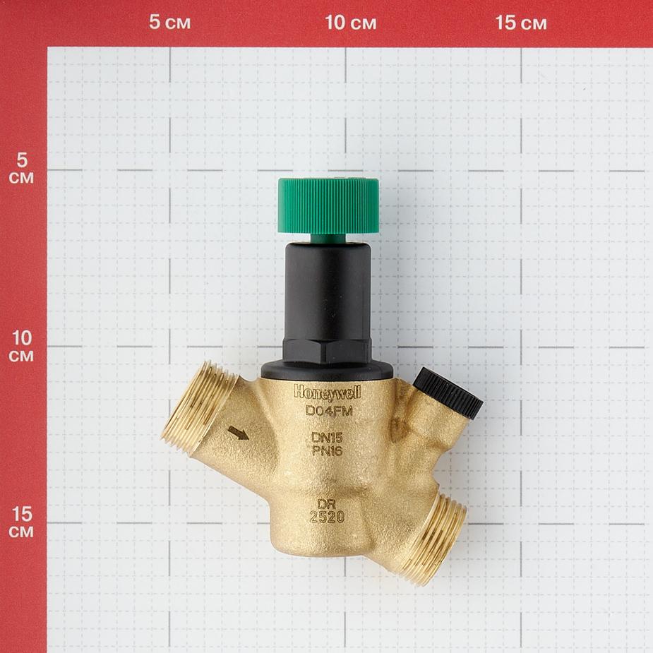 Редуктор давления Braukmann D04FM-1/2A 3/4 НР(ш) х 1/2 ВР(г) мембранный с отверстием под манометр Редуктор давления Braukmann D04FM-1/2A 3/4 НР(ш) х 1/2 ВР(г) мембранный с отверстием под манометр