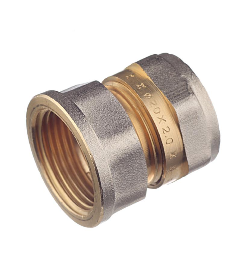 Соединитель прямой 20 обж(ц) х 3/4 ВР(г) Соединитель прямой 20 обж(ц) х 3/4 ВР(г)