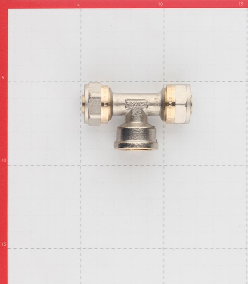 Тройник 16 обж(ц) х 1/2 ВР(г) х 16 обж(ц) Тройник 16 обж(ц) х 1/2 ВР(г) х 16 обж(ц)